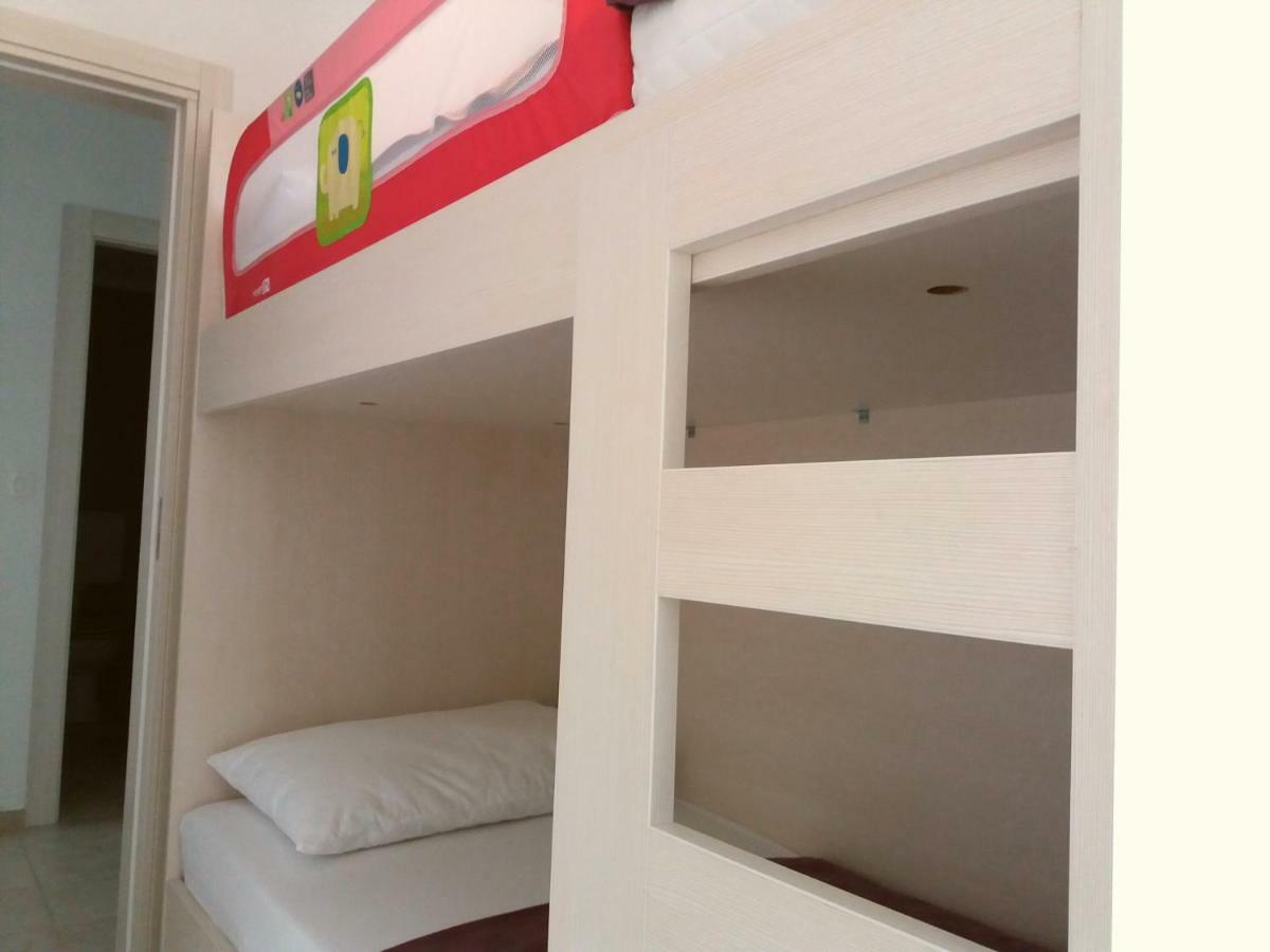 Apartments Mestrovic Lopar Zewnętrze zdjęcie