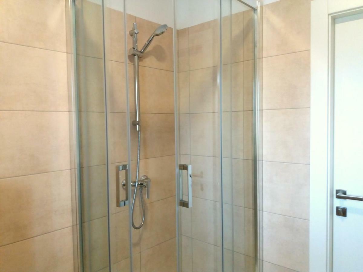 Apartments Mestrovic Lopar Zewnętrze zdjęcie
