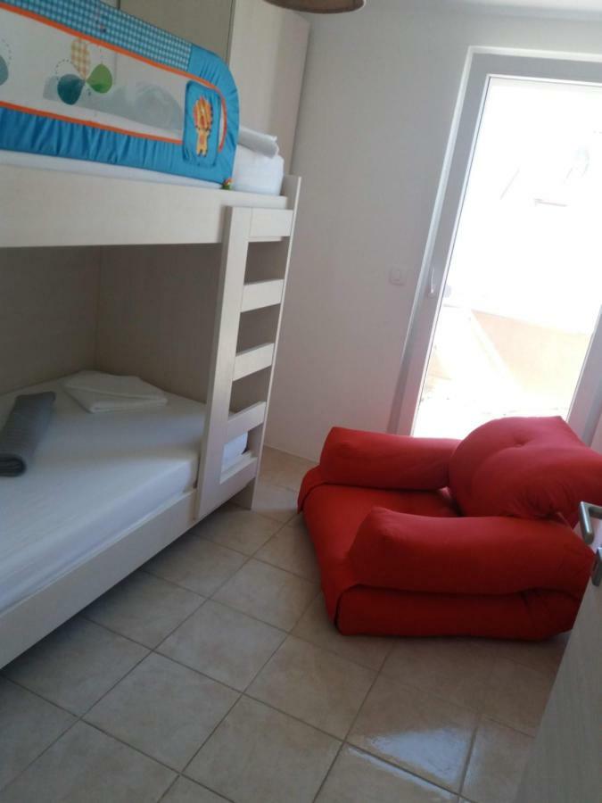 Apartments Mestrovic Lopar Zewnętrze zdjęcie