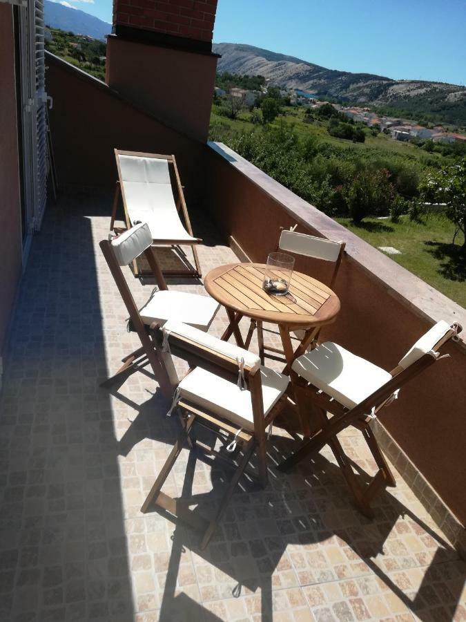 Apartments Mestrovic Lopar Zewnętrze zdjęcie