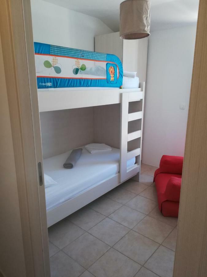 Apartments Mestrovic Lopar Zewnętrze zdjęcie